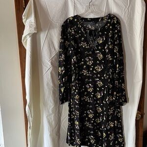 Torrid Black Floral Long Sleeve Dress   21” pit to pit, 39” length